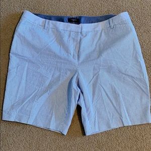 Woman’s Shorts